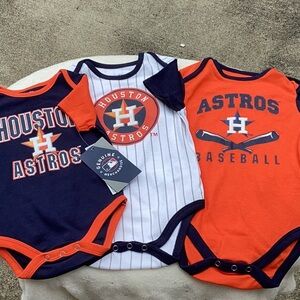 NWT Genuine Merchandise Houston Astros Onsies